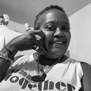 Meet your Posher, Deborah